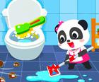 बेबी पांडा घर की सफाई
